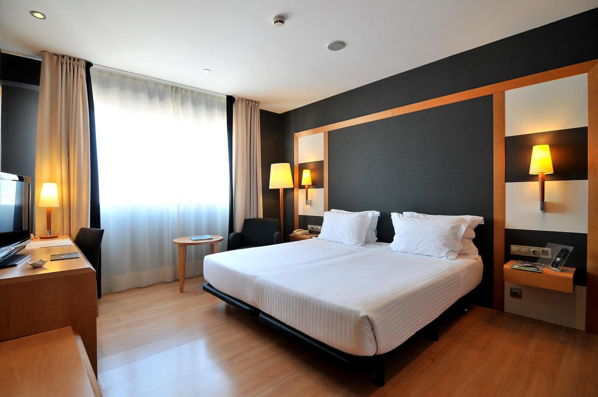 Hotel Barcelona Universal — Photos 3